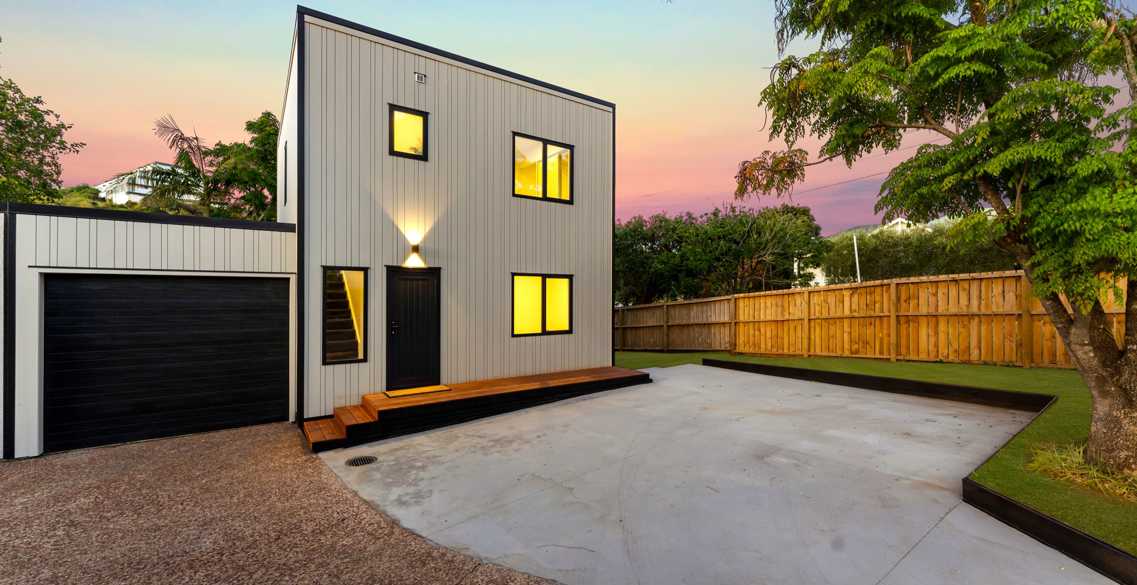 1 Web Or Mls 44 Kingsland Ave 1