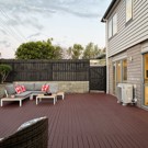 Deck thumb