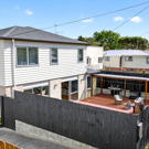 11 17Awallathroad thumb